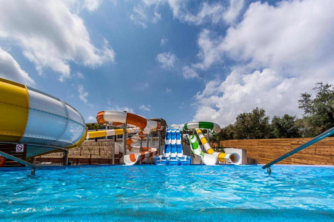 Caretta Paradise Resort & Waterpark Tragaki Extérieur photo